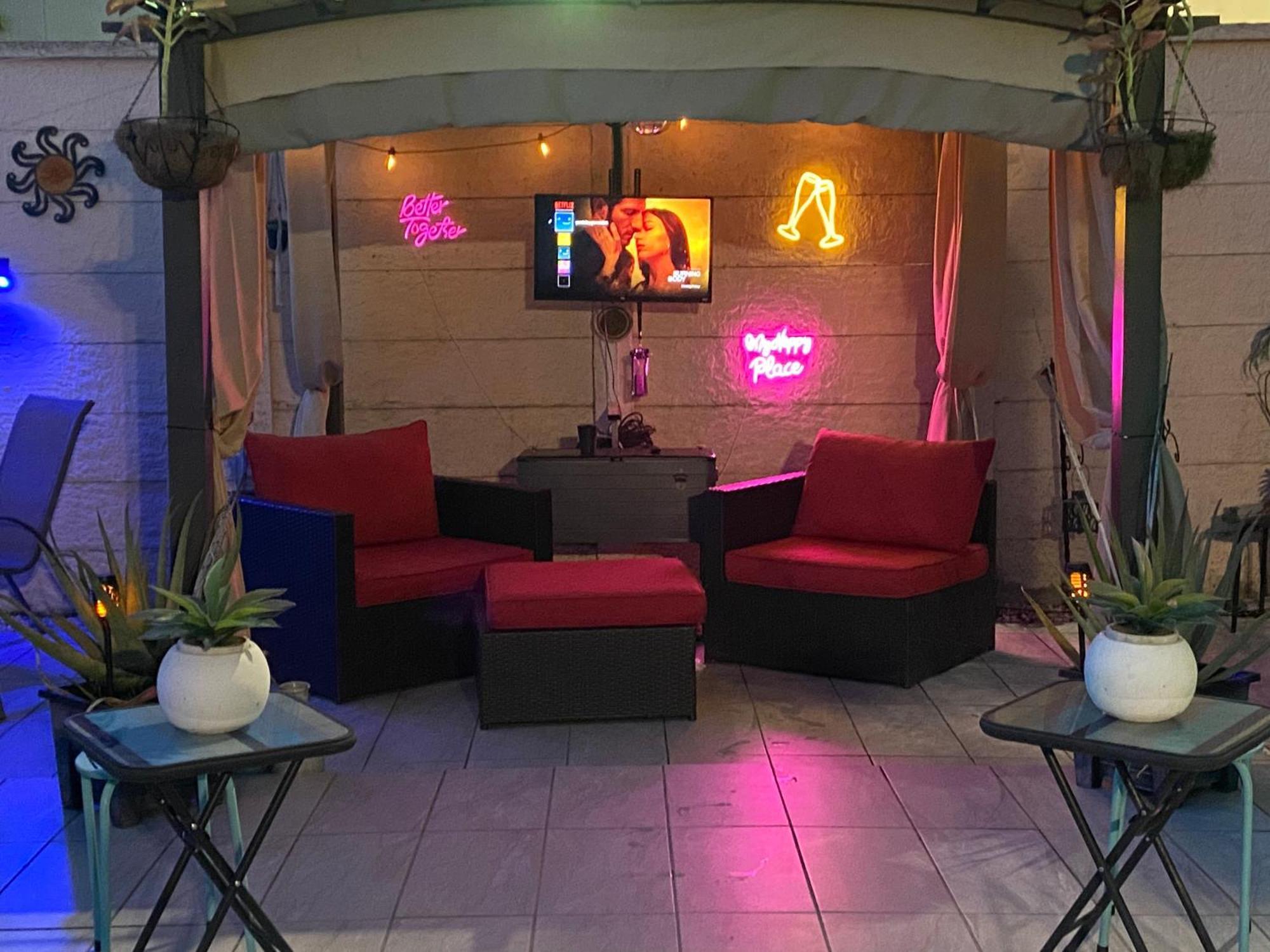 Tiny Place W Private Hot Jacuzzi 7 Min To Miami International Airport מראה חיצוני תמונה