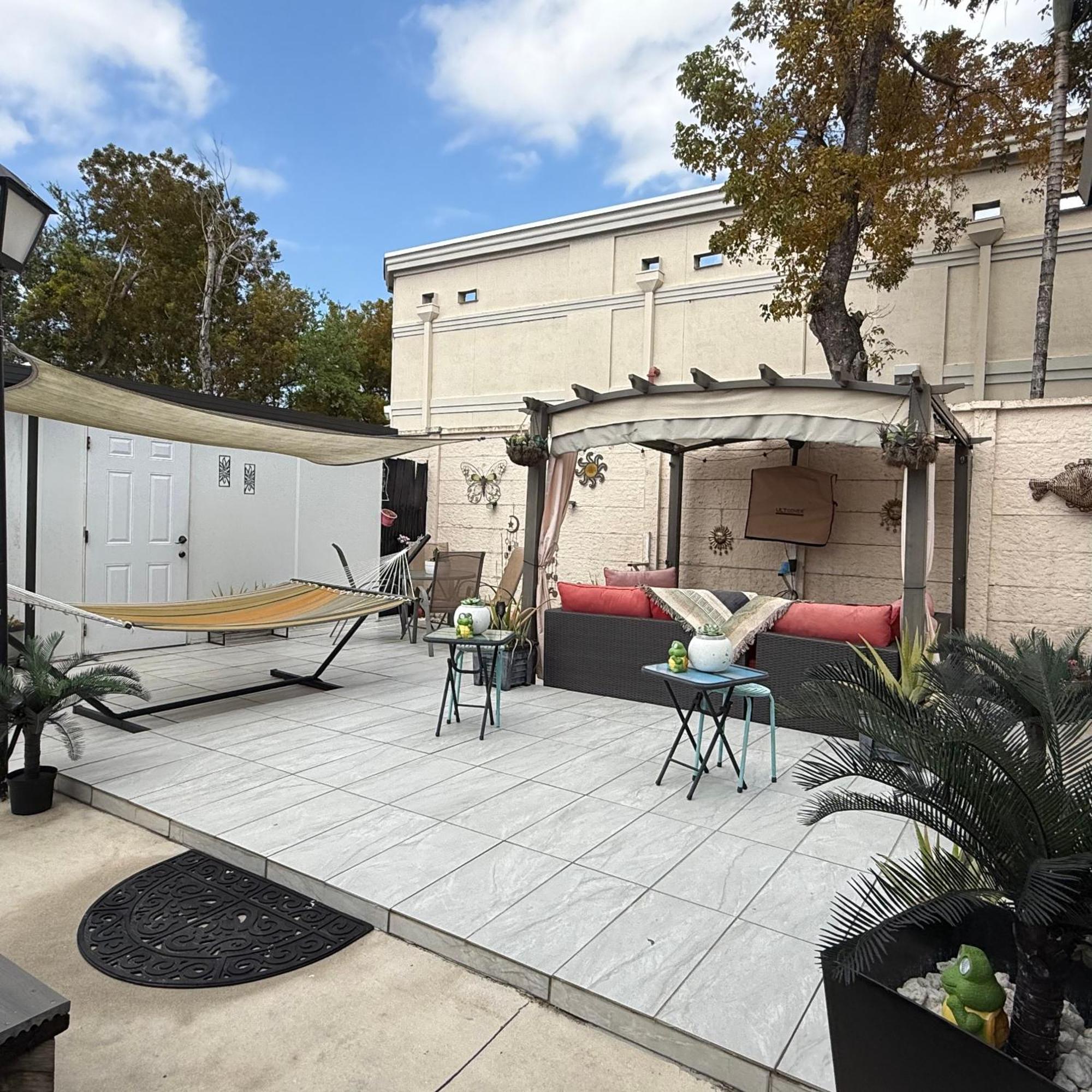 Tiny Place W Private Hot Jacuzzi 7 Min To Miami International Airport מראה חיצוני תמונה